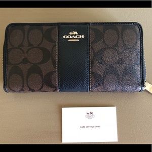 COACH Leather Wallet